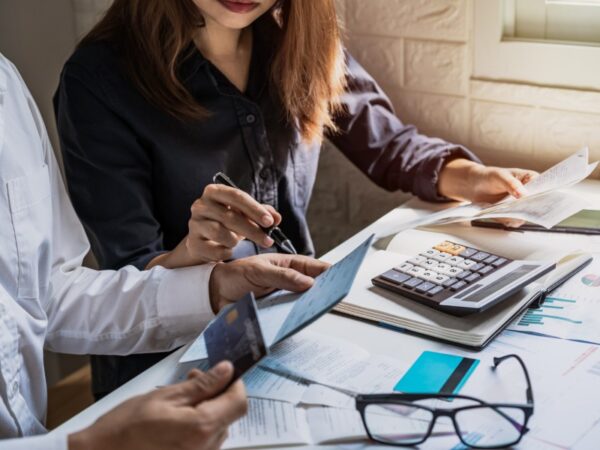 Financial Services & Insurance